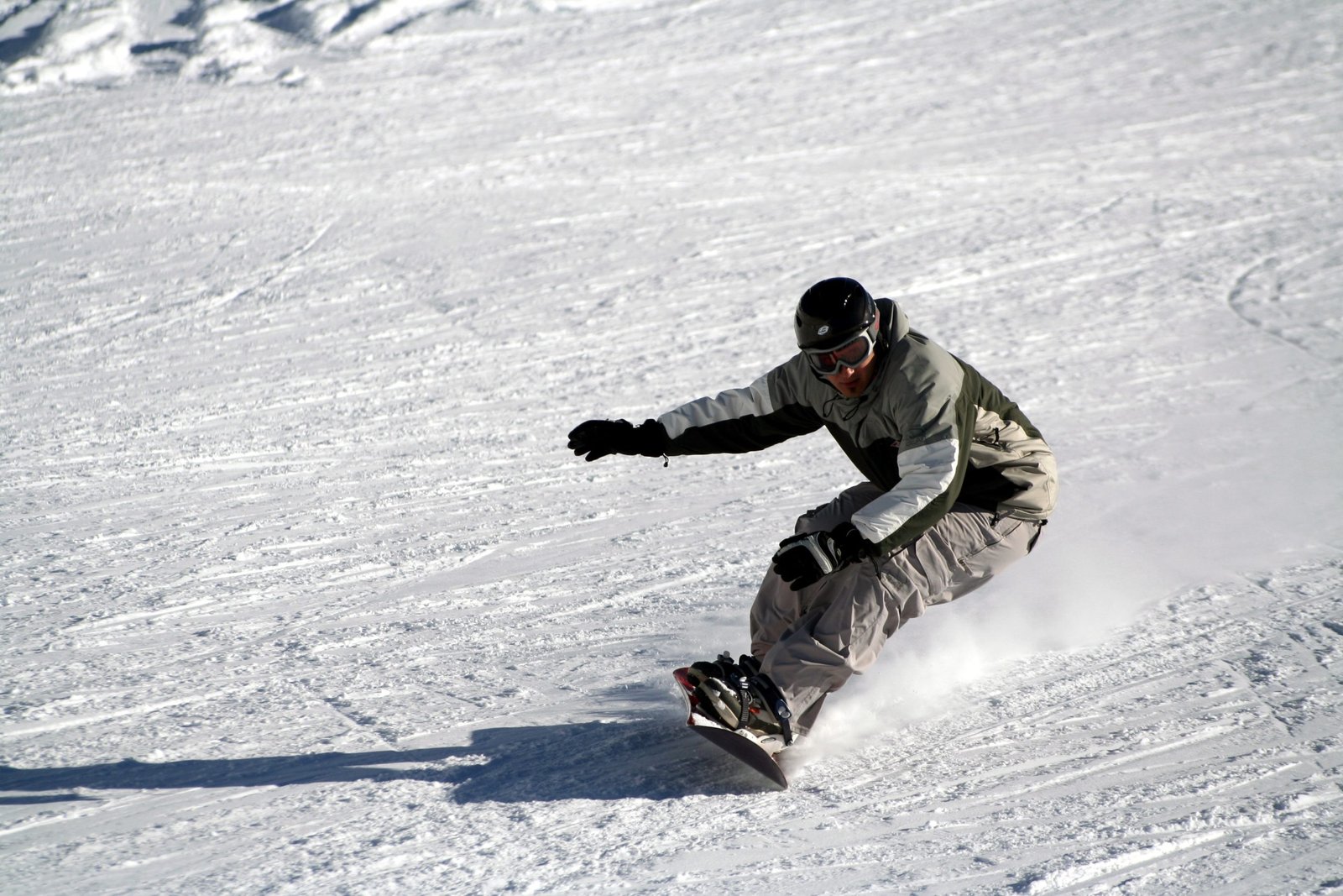 Snowboarding Ben Lomond